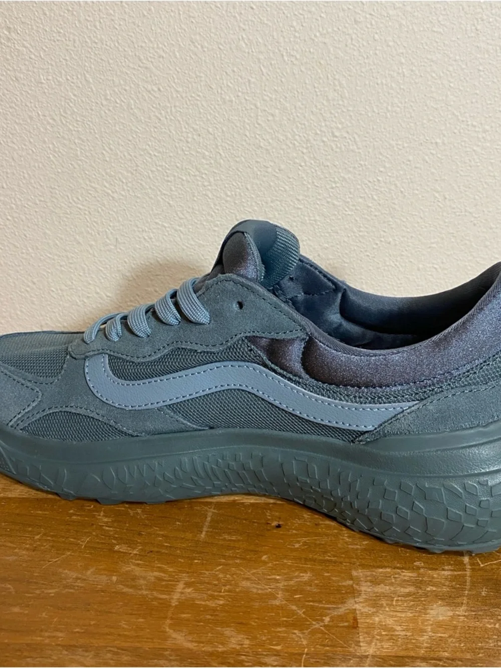 Vans Ultrarange Neo Vr3 Stormy Weather Blue - Size 9